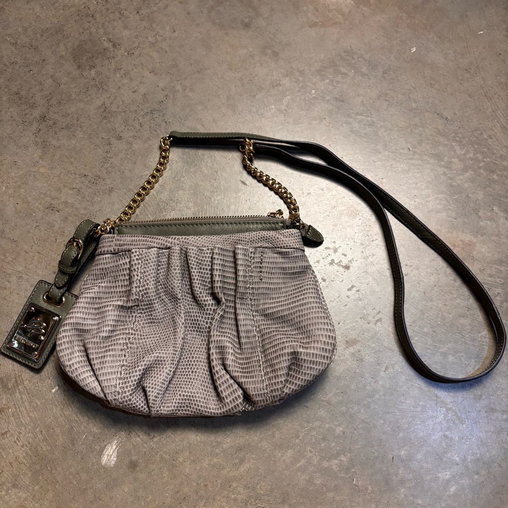 B Makowsky Gray Tan leatherY2K  snake print Magnetic Closure shoulder bag